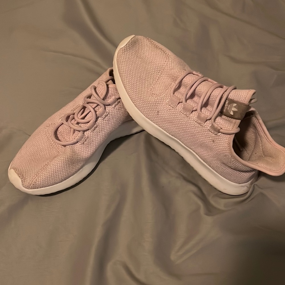 Women’s Adidas Tubular Shadow Lavender, size 6 1/2